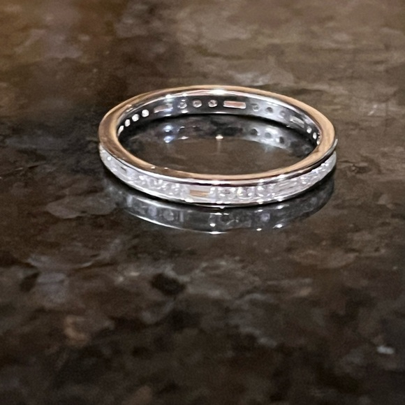 Round-Baguette Eternity Band, size 8 NWOT - Picture 6 of 7